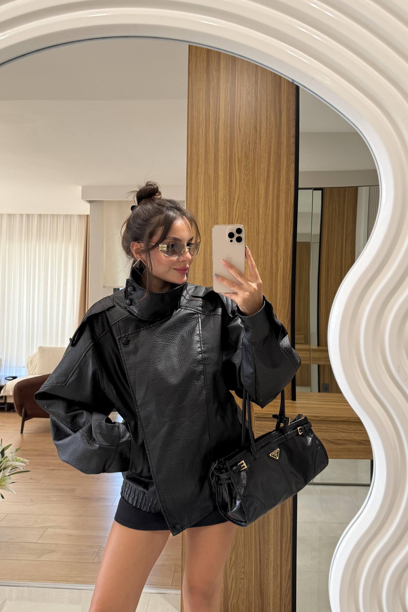 Leather Luxe ג׳קט